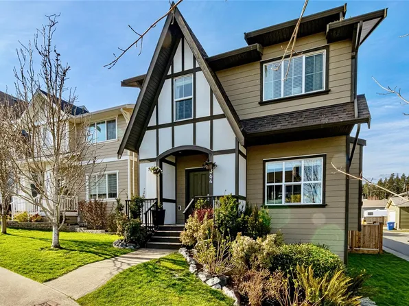 364 Kestrel St, Colwood, BC V9C 0L9