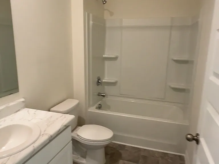 2060 Vidalia Ct — Photo 10