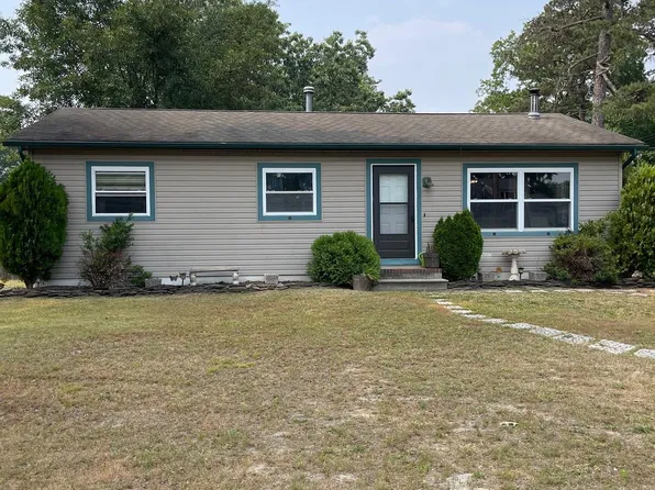 206 Cedar Lake Dr, Williamstown, NJ 08094