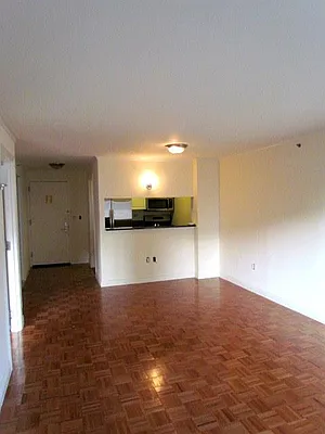 Rented by Mirador Real Estate | media 22