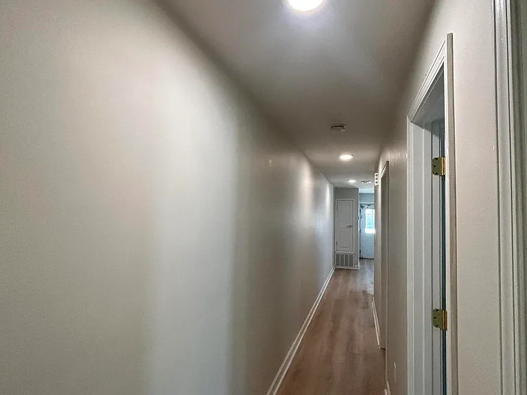 141 Pine Grove Ave — Photo 6