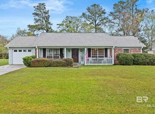 49 Magnolia Cir, Foley, AL 36535