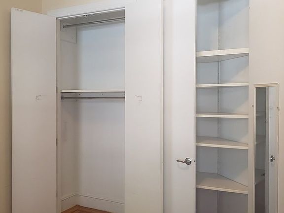 3rd image of 226 W 108th St APT 1D