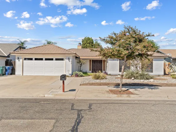 1573 S Lydia Drive, Tulare, CA 93274