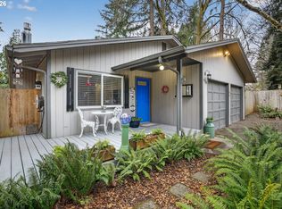 19138 Pilkington Rd, Lake Oswego, OR 97035