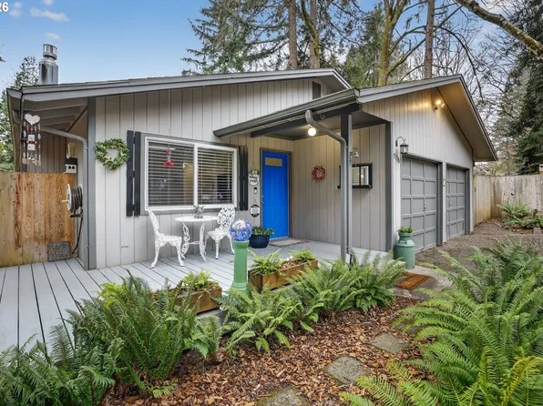 19138 Pilkington Rd, Lake Oswego, OR 97035