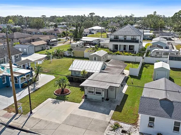 3524 Bahia Vista St, Sarasota, FL 34239