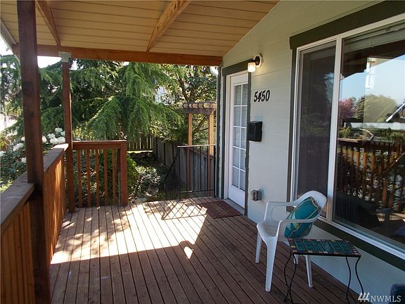 2nd image of 5450 N 46th St