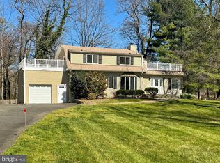 4209 Saint Jerome Dr, Annandale, VA 22003