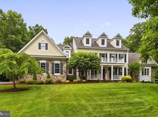 11090 Sandy Manor Dr, Fairfax Station, VA 22039