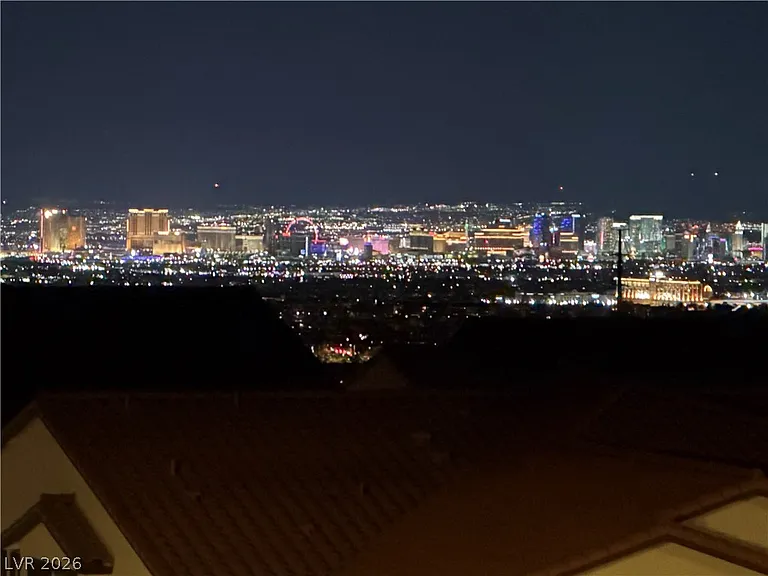 1741 N Desert Foothills Dr — Photo 45