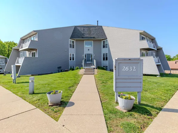 2632 W Willowlake Dr APT 621, Peoria, IL 61614