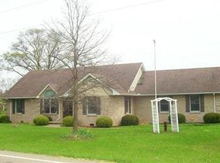 1344 Hilltop Rd, Xenia, OH 45385