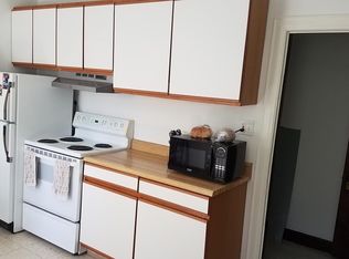 403 Pauline Blvd APT B, Ann Arbor, MI 48103