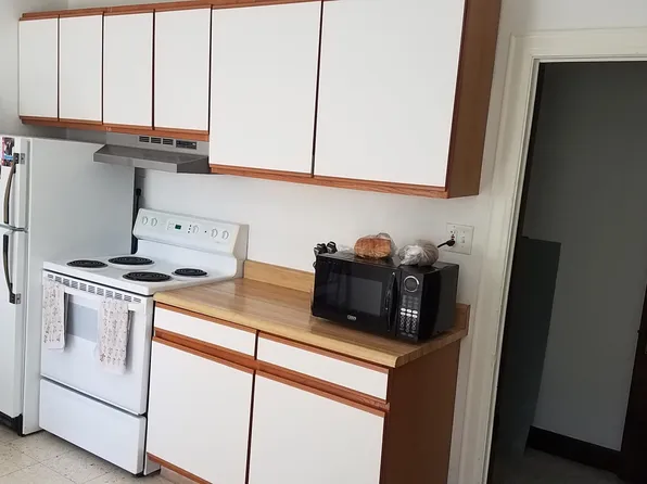 403 Pauline Blvd APT B, Ann Arbor, MI 48103