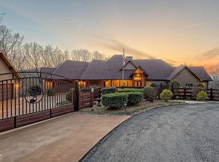 90 Timberwood Cv, Cleveland, GA 30528