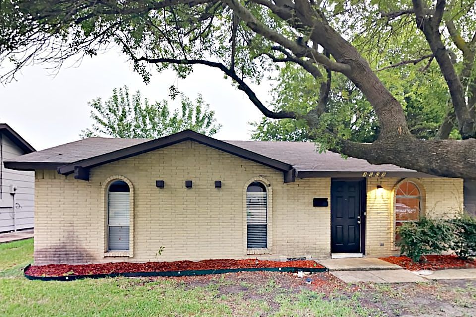 1st image of 4009 Salem Dr