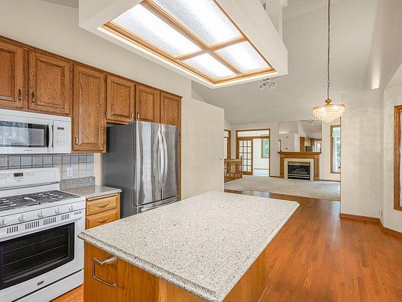 4th image of 2602 Rivers Bluff Ln