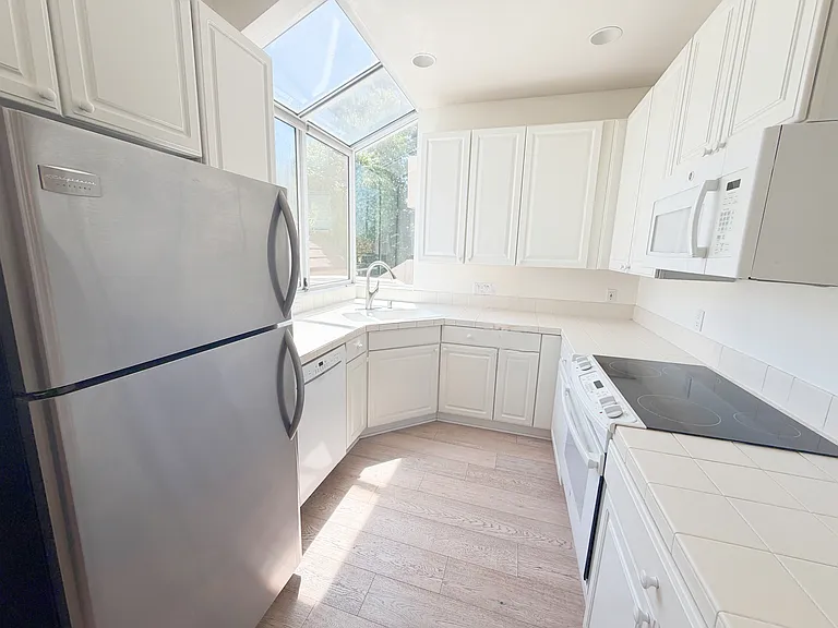 2573 Park Blvd #U204 — Photo 2
