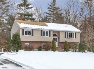 10 Avery St, Wilmington, MA 01887