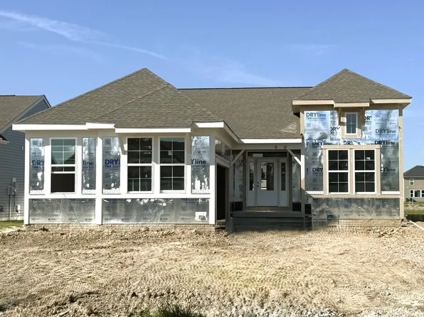 1693 Skyview Dr, Marysville, OH 43040