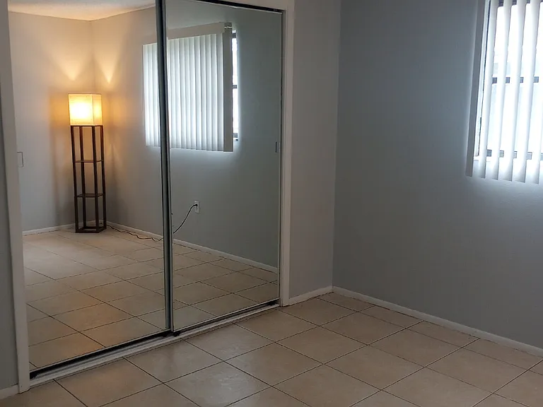4207 Pierce Ct — Photo 4