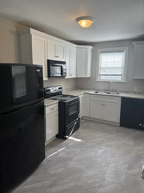 3 bed, 1188 sqft, $1,475 — Photo 2