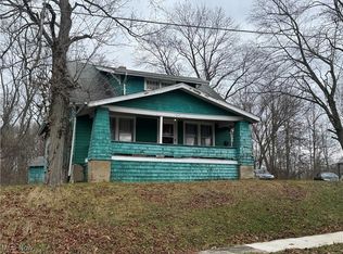 1003 Liberty Rd, Youngstown, OH 44505