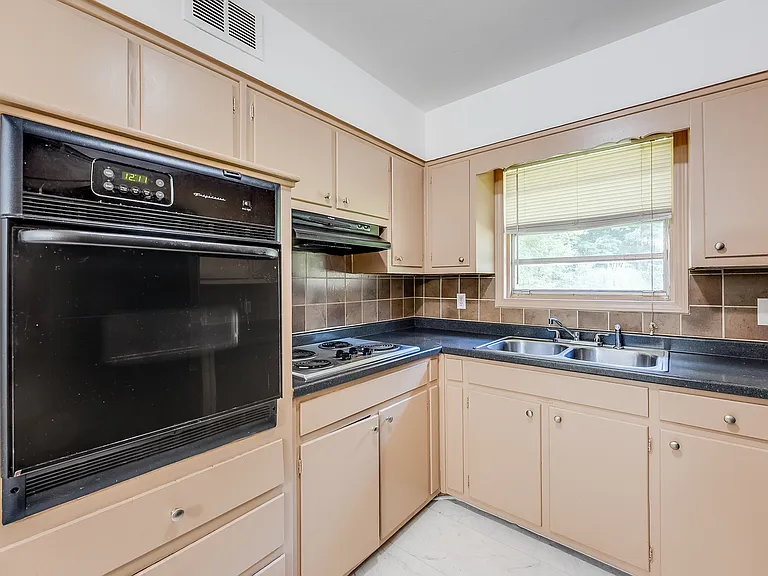 3653 Aldea Dr #1 — Photo 7