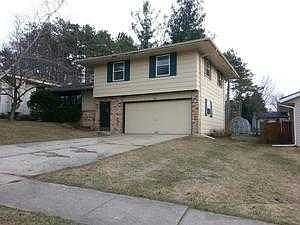 1st image of 3521 Balsam Ln
