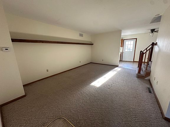 2nd image of 4 Pearl Dr APT D