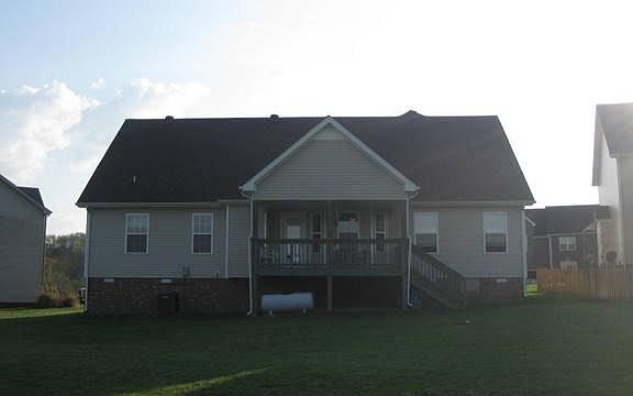 2nd image of 795 Colin Ct