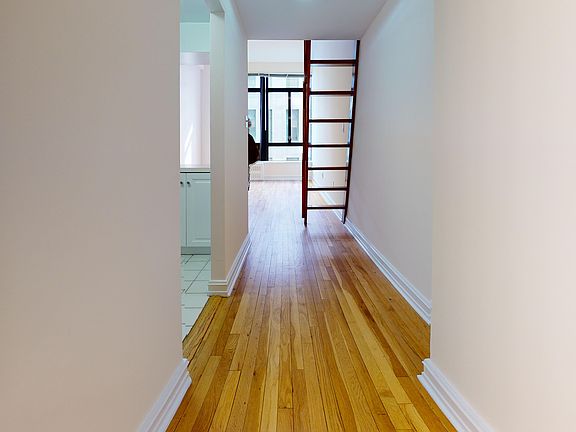 4th image of 1 Astor Pl APT 7D