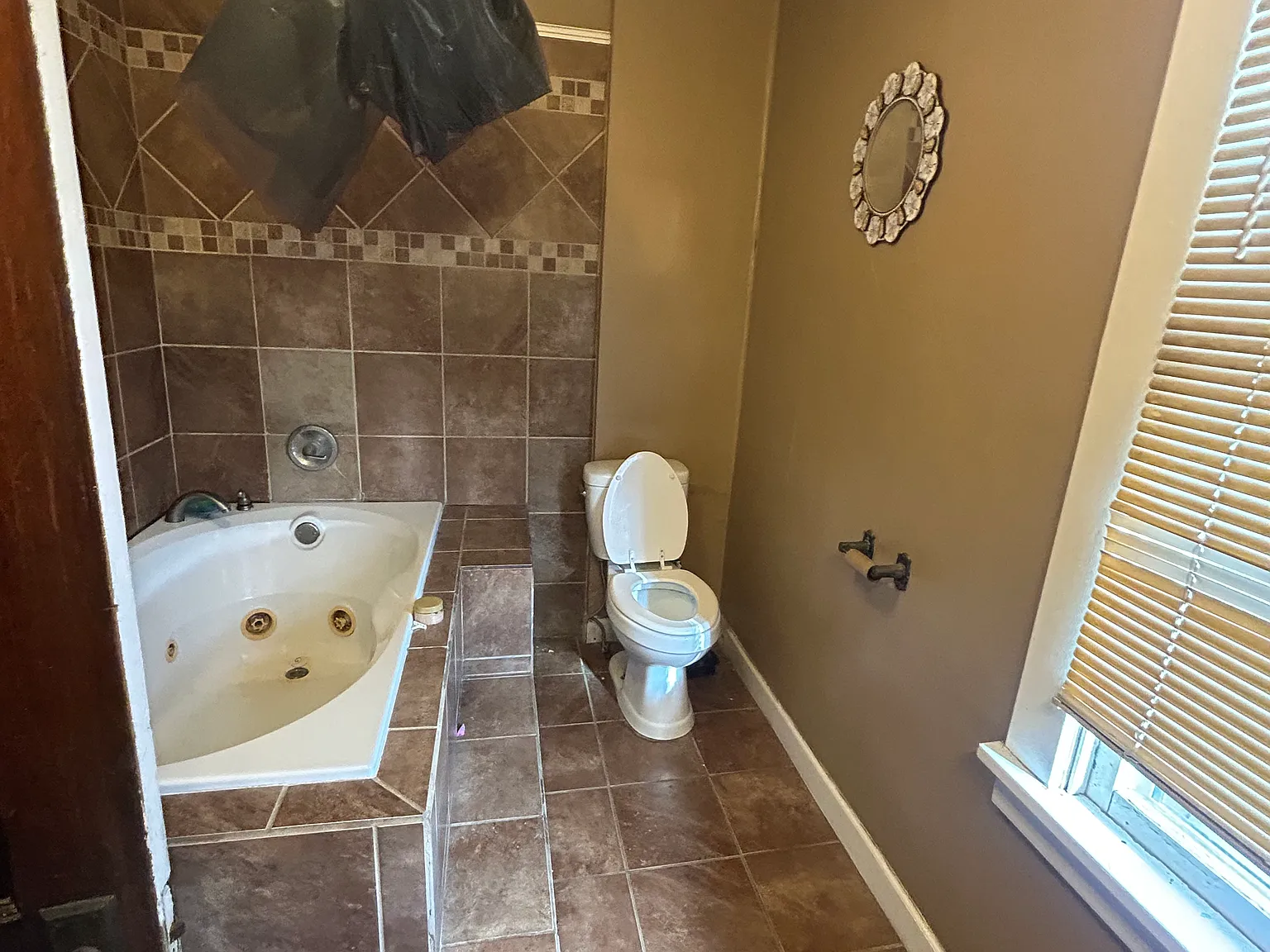444 Chestnut St — Photo 2