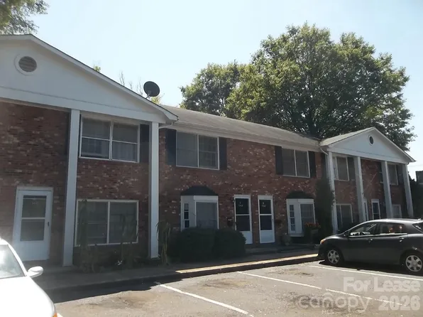 1308 Larkfield Ln APT F, Charlotte, NC 28210