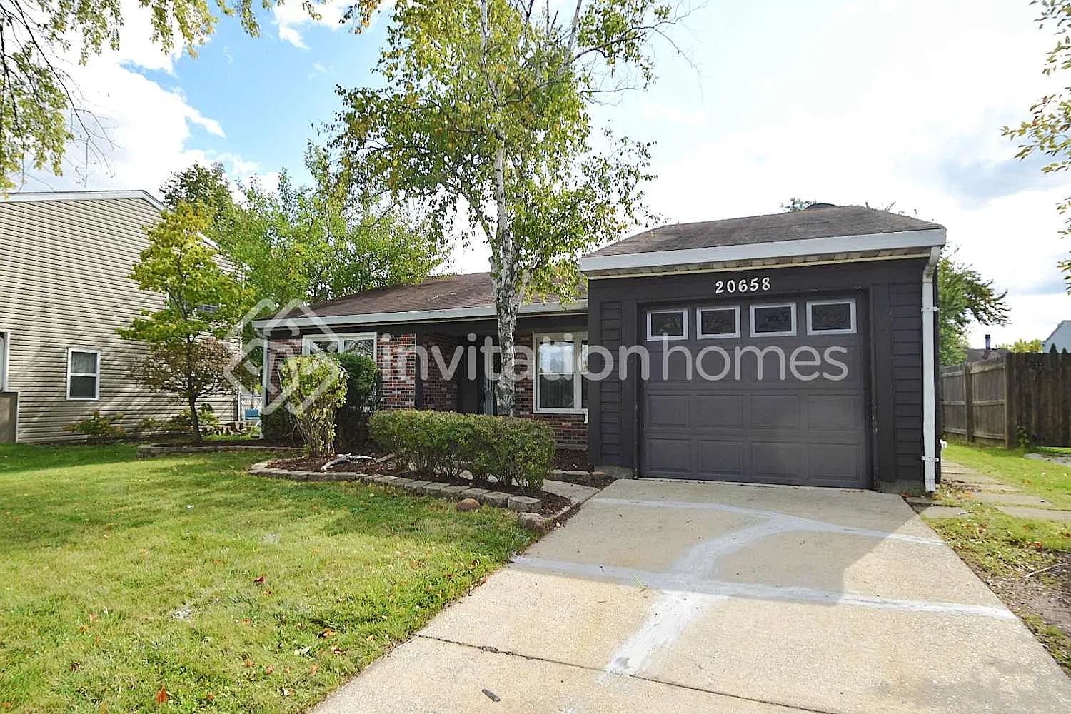 20658 S Graceland Ln Frankfort, IL 60423 — Photo 1
