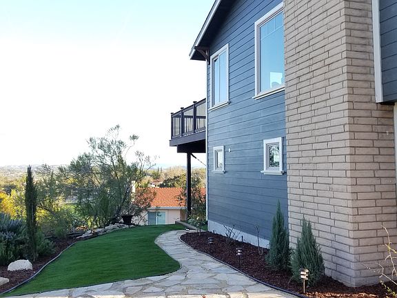 4th image of 1760 Highland Park Dr