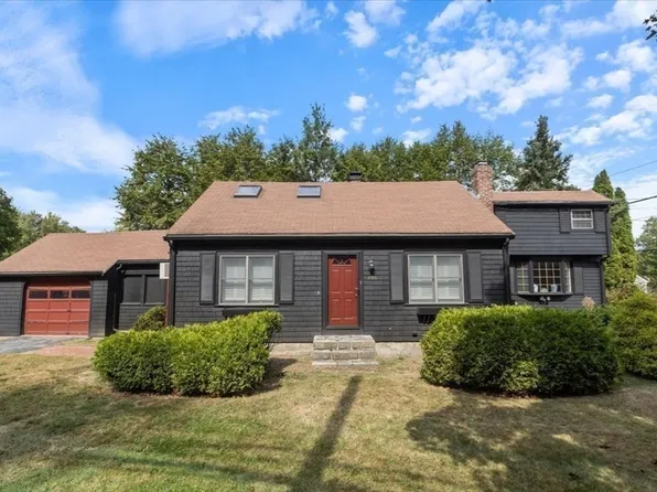 496 Essex St, Beverly, MA 01915
