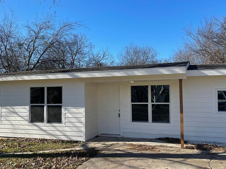 1st image of 609 Grande Dr