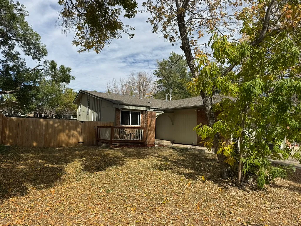 3 bed, 1272 sqft, $2,750 — Photo 2