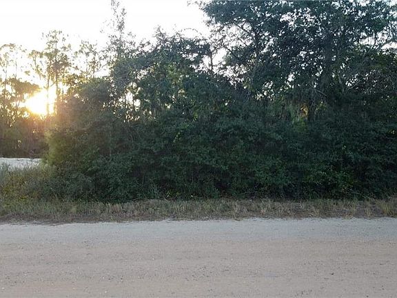 2nd image of 2 N Marina Pkwy