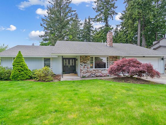 3rd image of 1920 SE 127th Ave