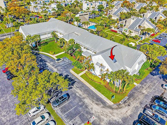 2nd image of 1605 S Us Highway 1 APT M2-215