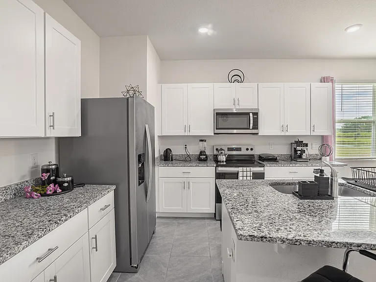 1456 Isleta Loop — Photo 18