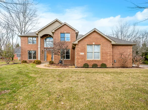 6002 Turtle Bay Pkwy, Columbus, IN 47201