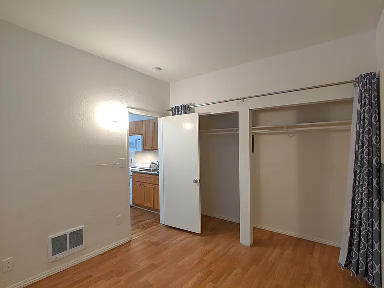 2109 Kala Bagai Way — Photo 14