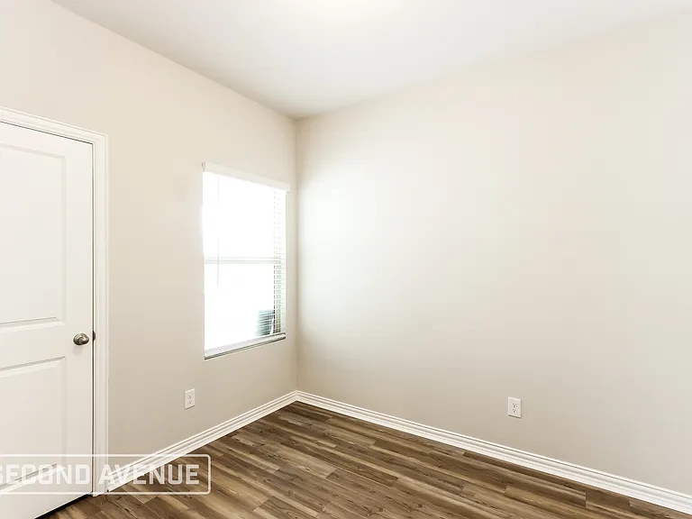 1431 Rolling Fox Dr — Photo 17
