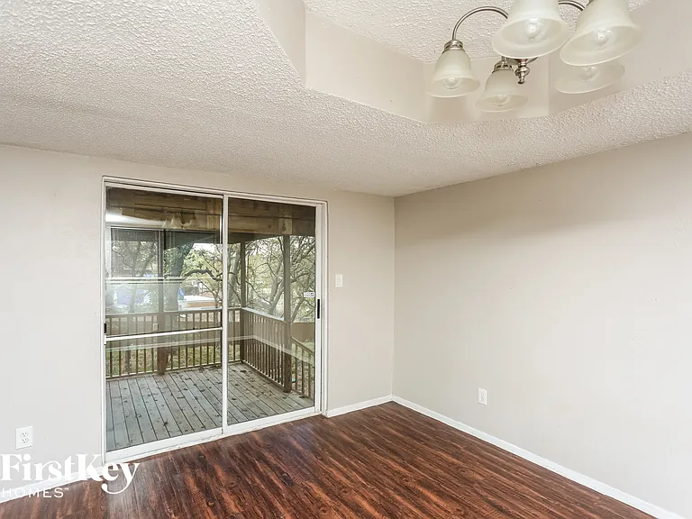 9125 Shawnee Trl — Photo 4