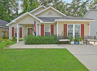 157 Trickle Dr, Summerville, SC 29483