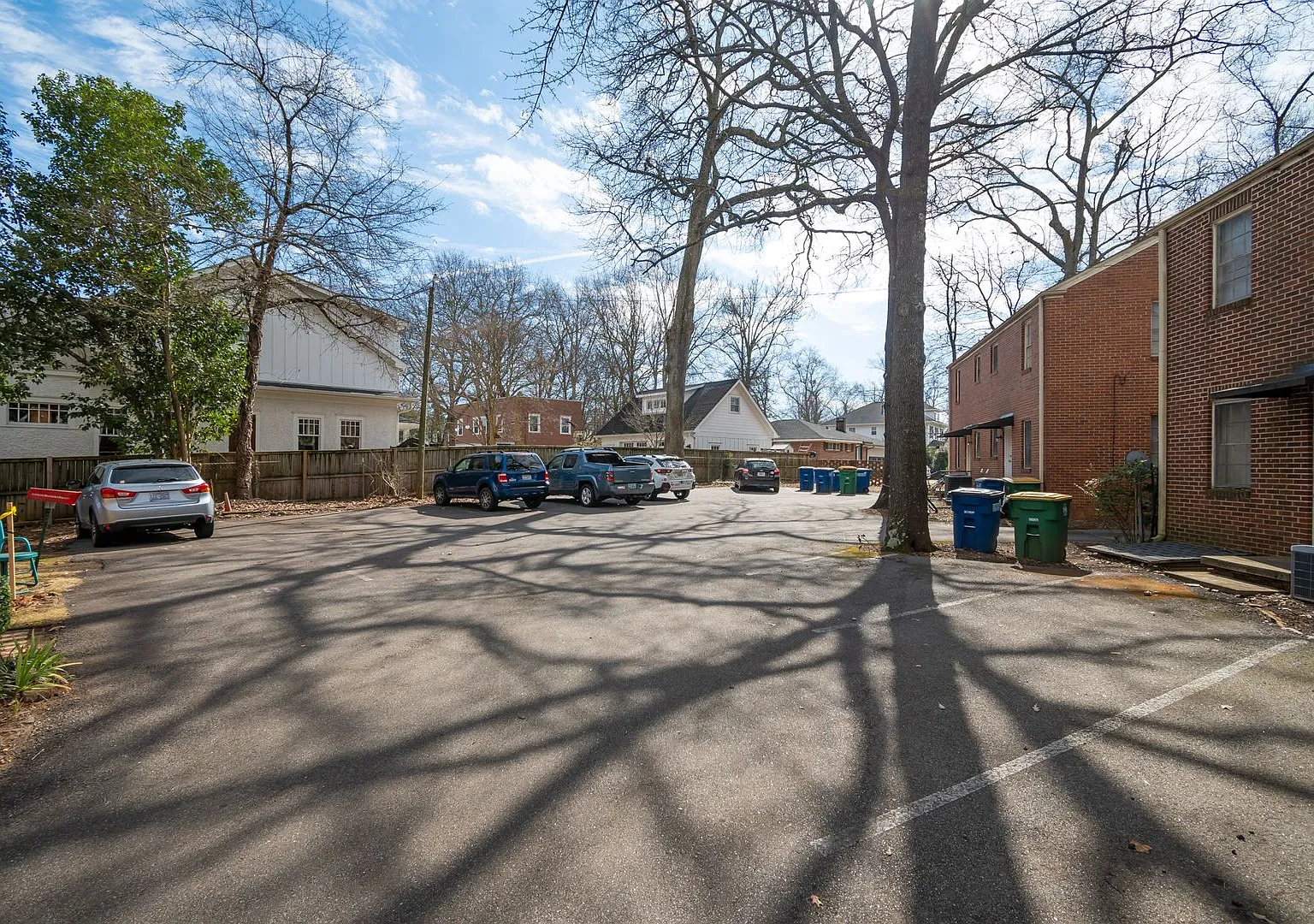 Affordable Apartments of Athens Duplexes — Photo 4